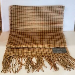 NEW - GEOFFREY BEENE CASHME' SCARF - MADE IN‎ ITALY